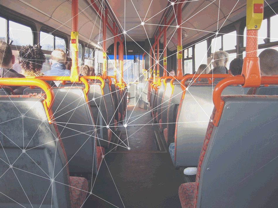 5G connected bus 