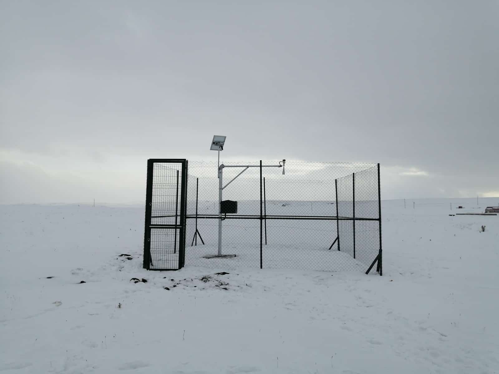 Water Quality Monitoring Communication System 6