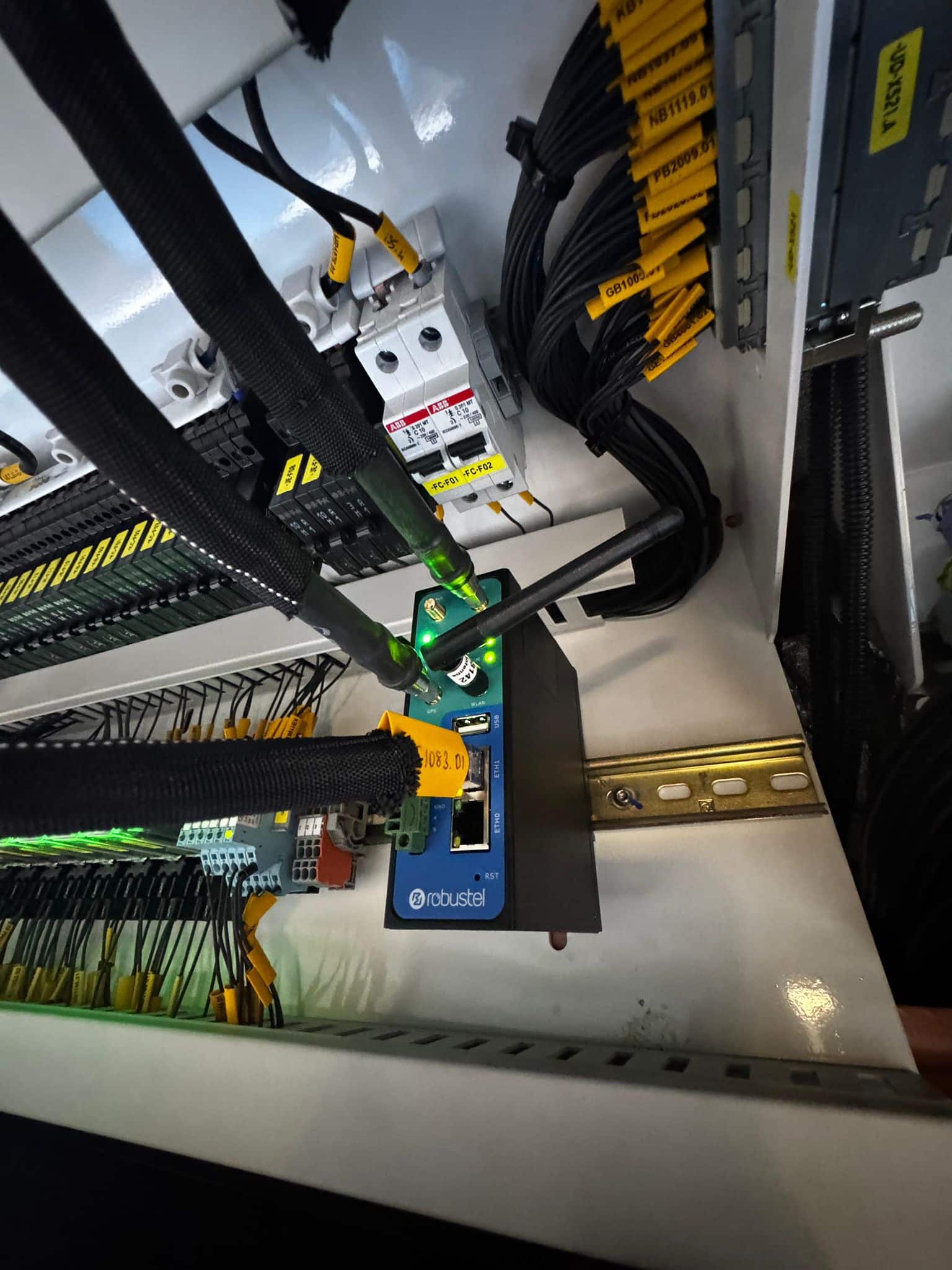 R3000-4L installed in light rail system in Turkey